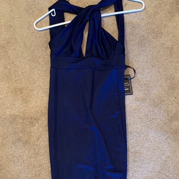 Michael Costello Nico Dress - Picture 3 of 4